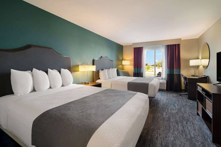 Room 17 of 29